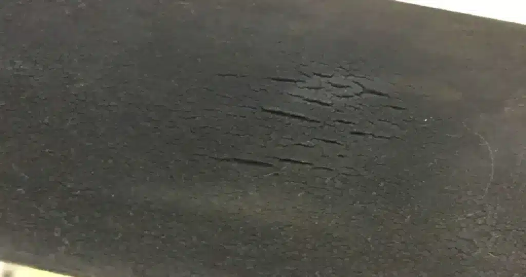 track feeder cable with problem Splitting of sheath