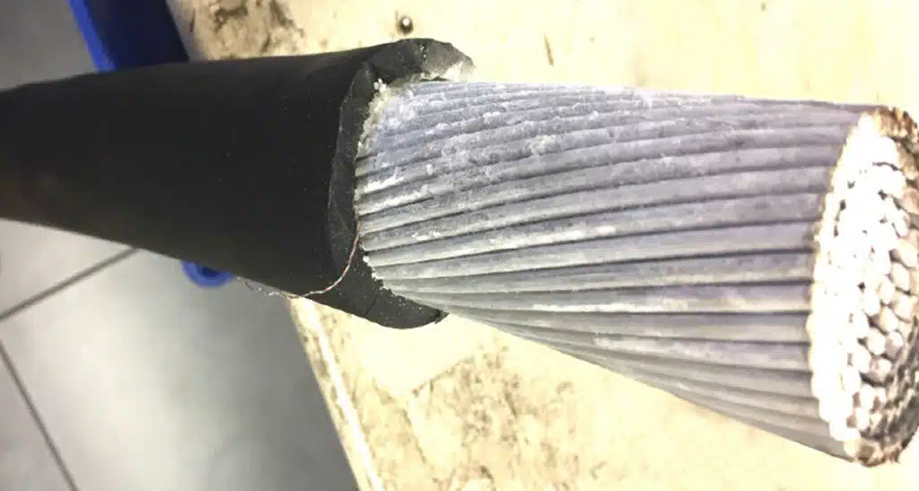 Corrosion of a track feeder cable